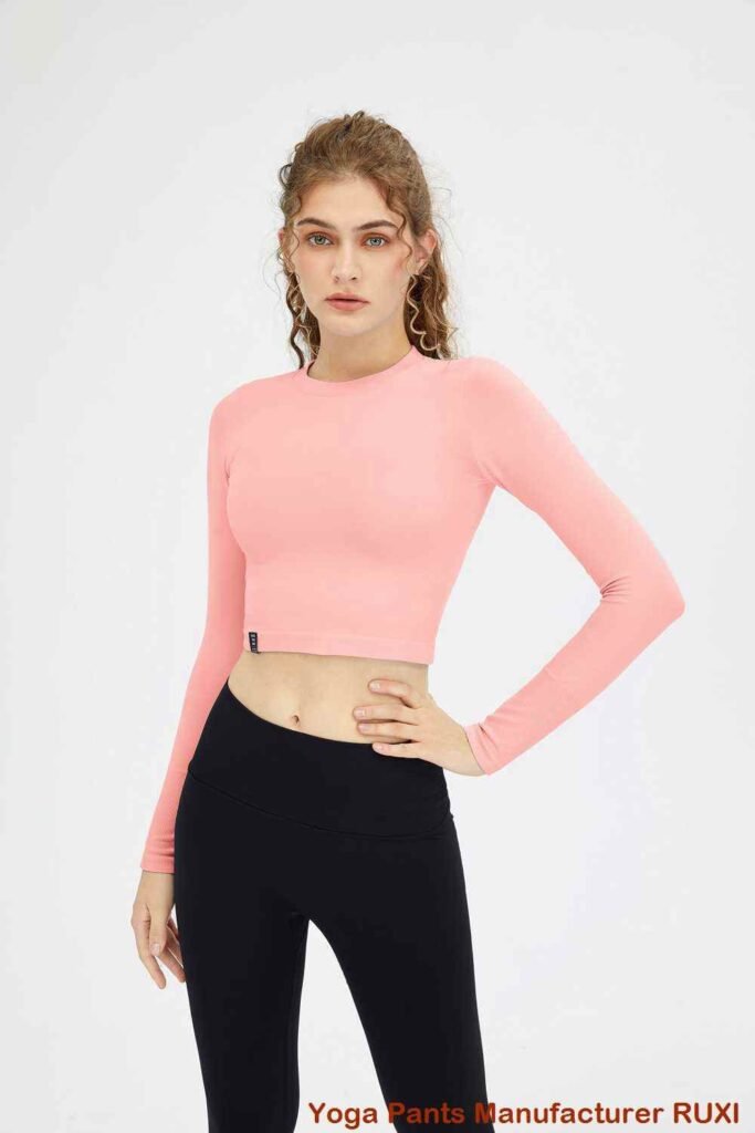 Pantalon de yoga évasé pour jambes courtes coupe petite