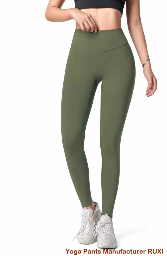 Short de yoga court pour homme confortable et élégant Ruxi
