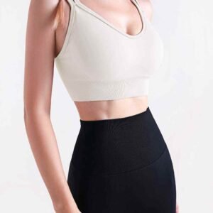 soutien-gorge de sport fermé devant après la chirurgie