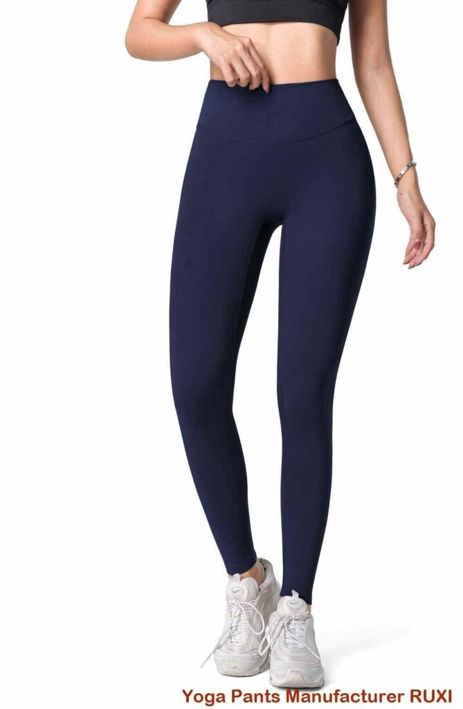 Pantalon de yoga court évasé confortable et élégant Ruxi