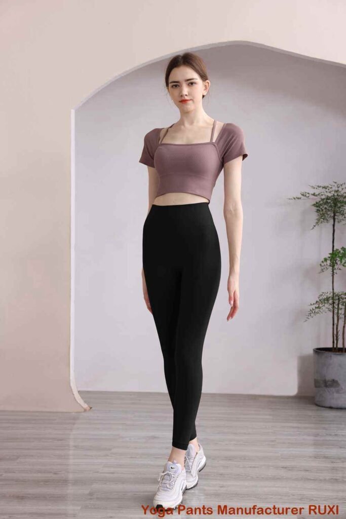 short de yoga coloré Ruxi ci3513