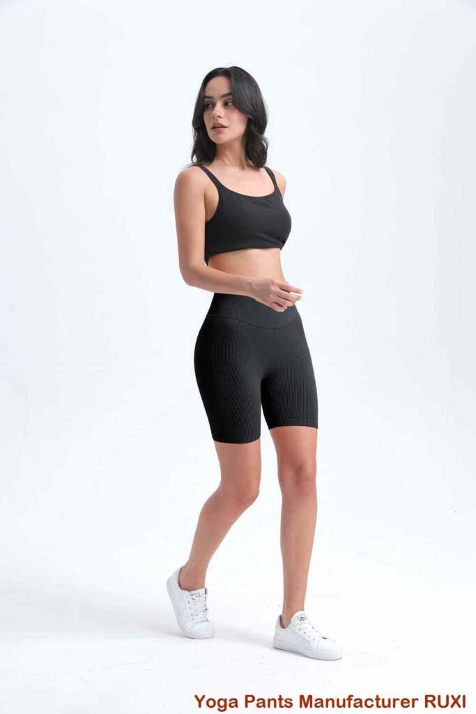 Short d'entraînement à combinaison confortable et élégant