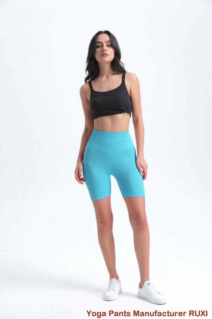 short de sport avec fronces Ruxi ci3078