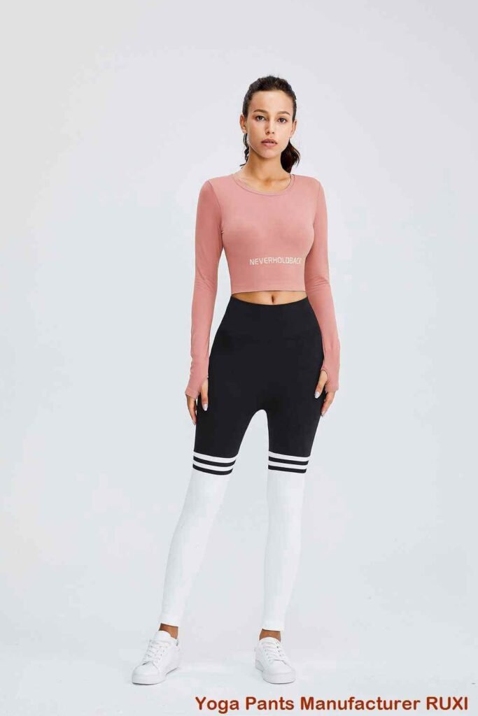 Short de yoga à motifs pour femmes élégant et confortable