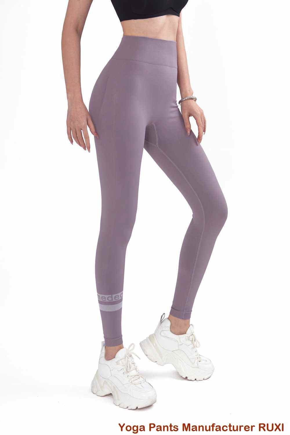Short de course pour femme avec doublure de vélo Ruxi Short de course pour femme avec doublure de vélo Ruxi
