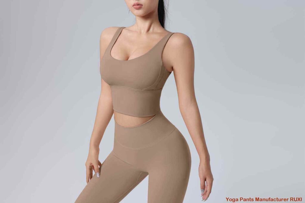 Vêtements de yoga grande taille confortables et élégants