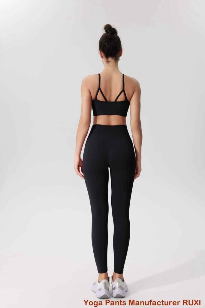 Pantalon de yoga noir confortable et extensible Ruxi ci09